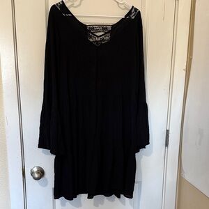 EARTHBOUND Elegant Black Garment